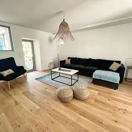 Villa L'echappee - Avec Piscine La Genilliere