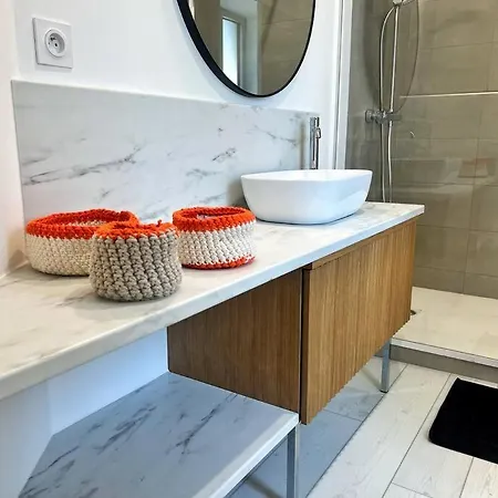 Villa L'echappee - Avec Piscine *